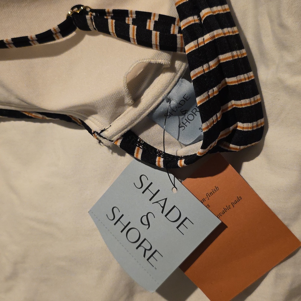Shade & Shore 34C Striped Black and Tan Bikini Top Underwire W/ Pads (W499) - Picture 6 of 6